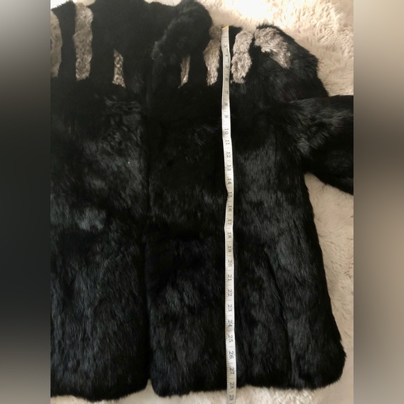 Rabbit fur coat - Picture 5 of 7